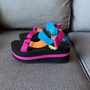 Wild Fable Multicolor Platform Sandals